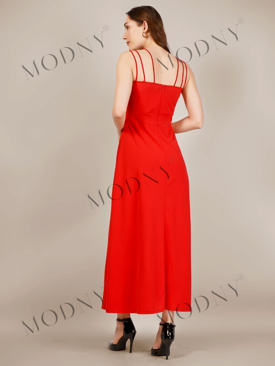 TRIO SRAPPY FLARE MAXI DRESS