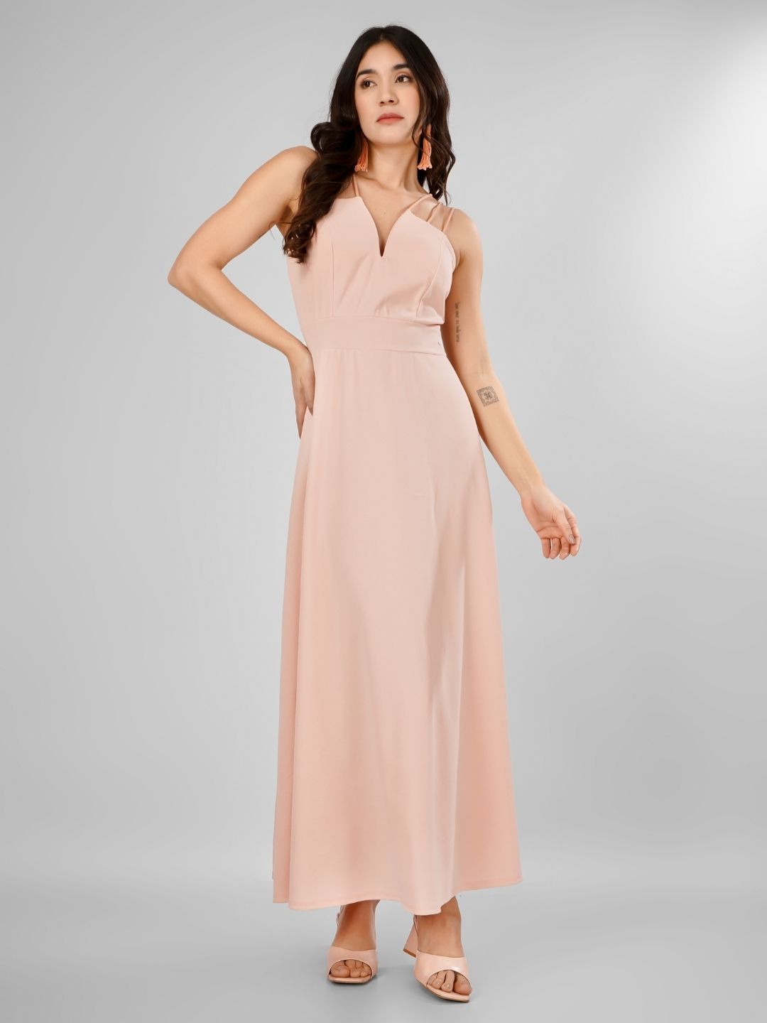 TRIO SRAPPY FLARE MAXI DRESS
