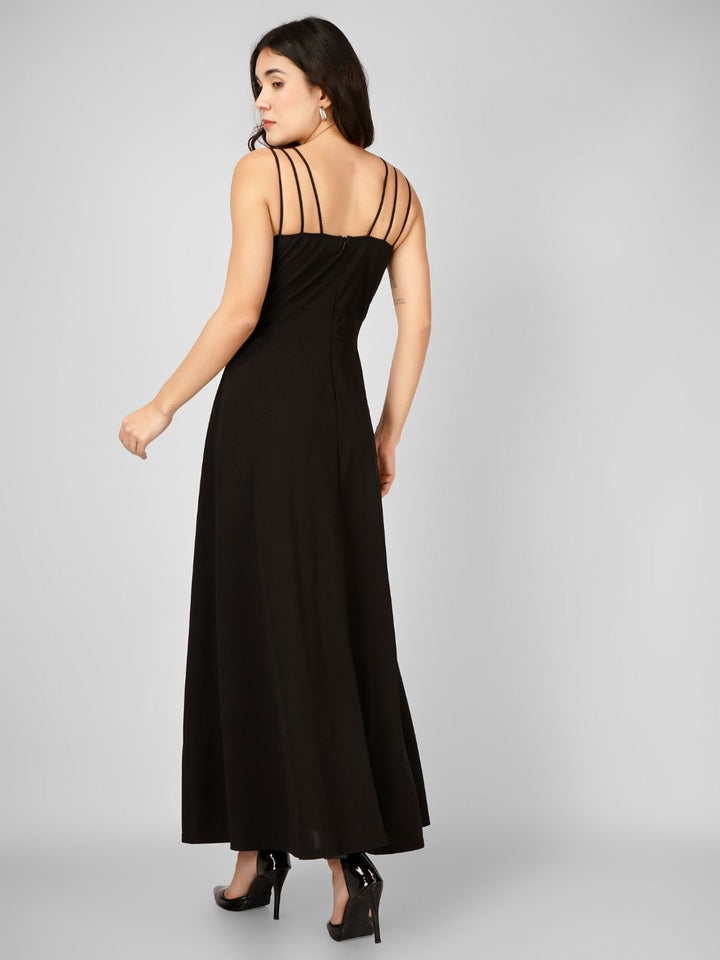 TRIO SRAPPY FLARE MAXI DRESS
