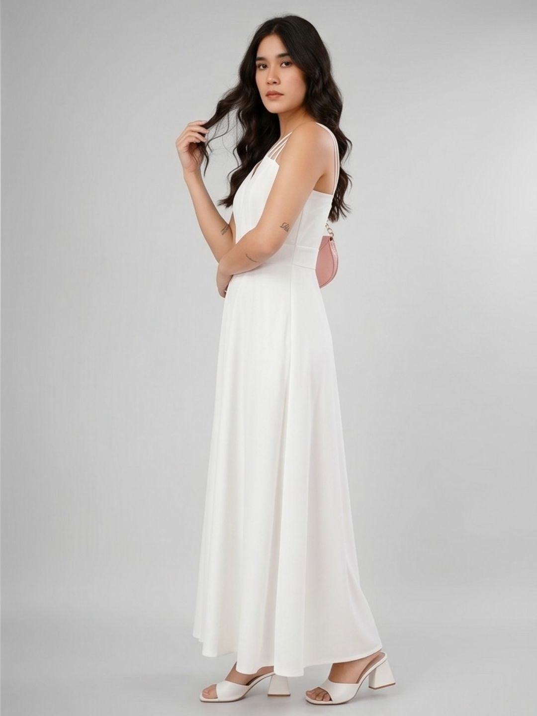TRIO SRAPPY FLARE MAXI DRESS