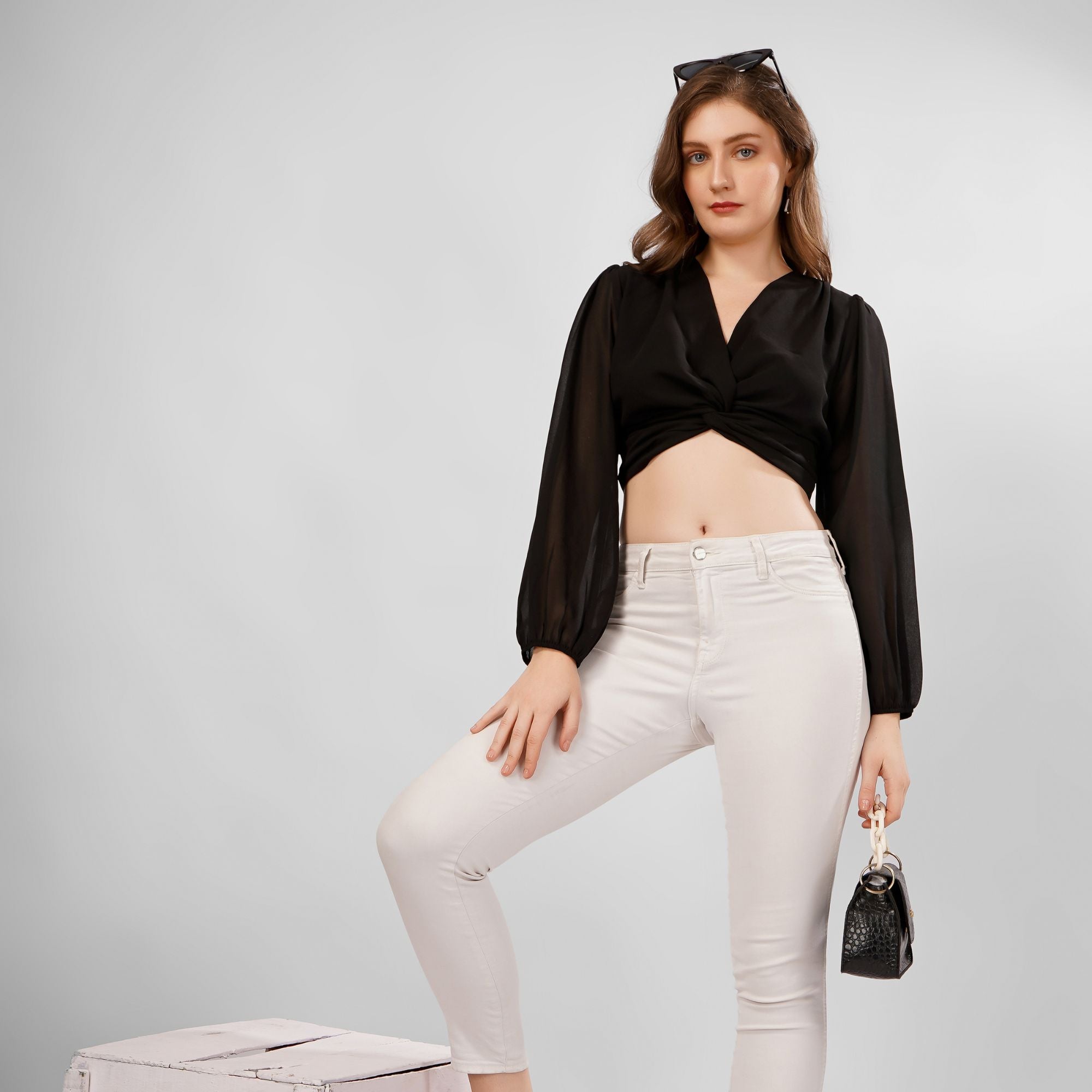 LANTERN SLEEVES CROP TOP