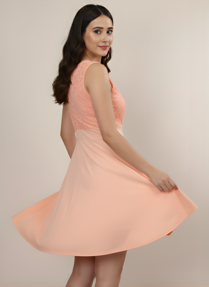 ROSE ALLURE TEXTURED MINI DRESS