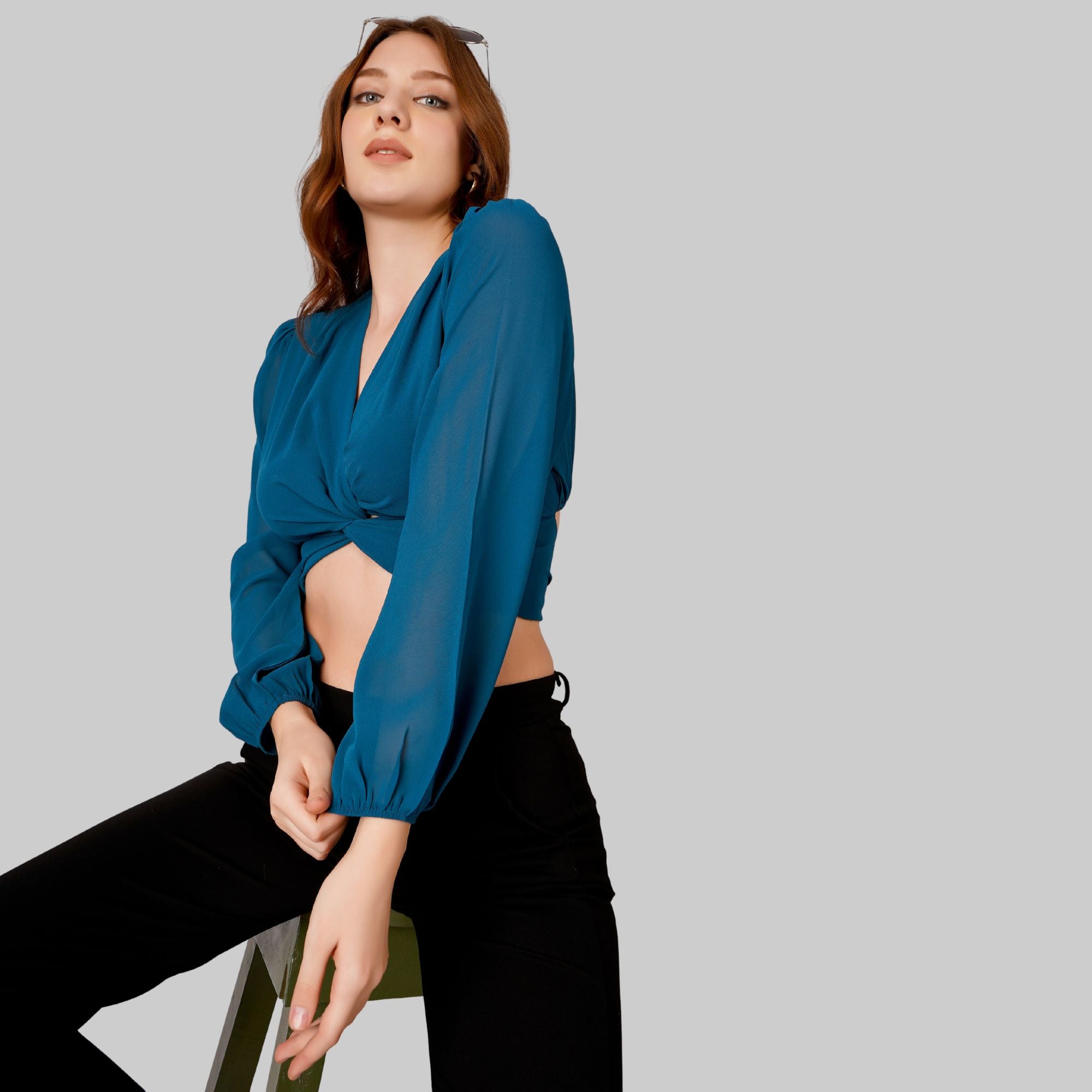 LANTERN SLEEVES CROP TOP