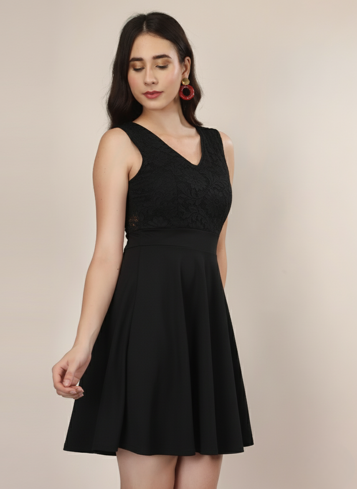 ROSE ALLURE TEXTURED MINI DRESS