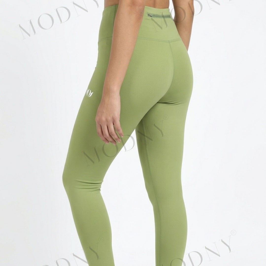 FlexFit Sports Pants Pistachio