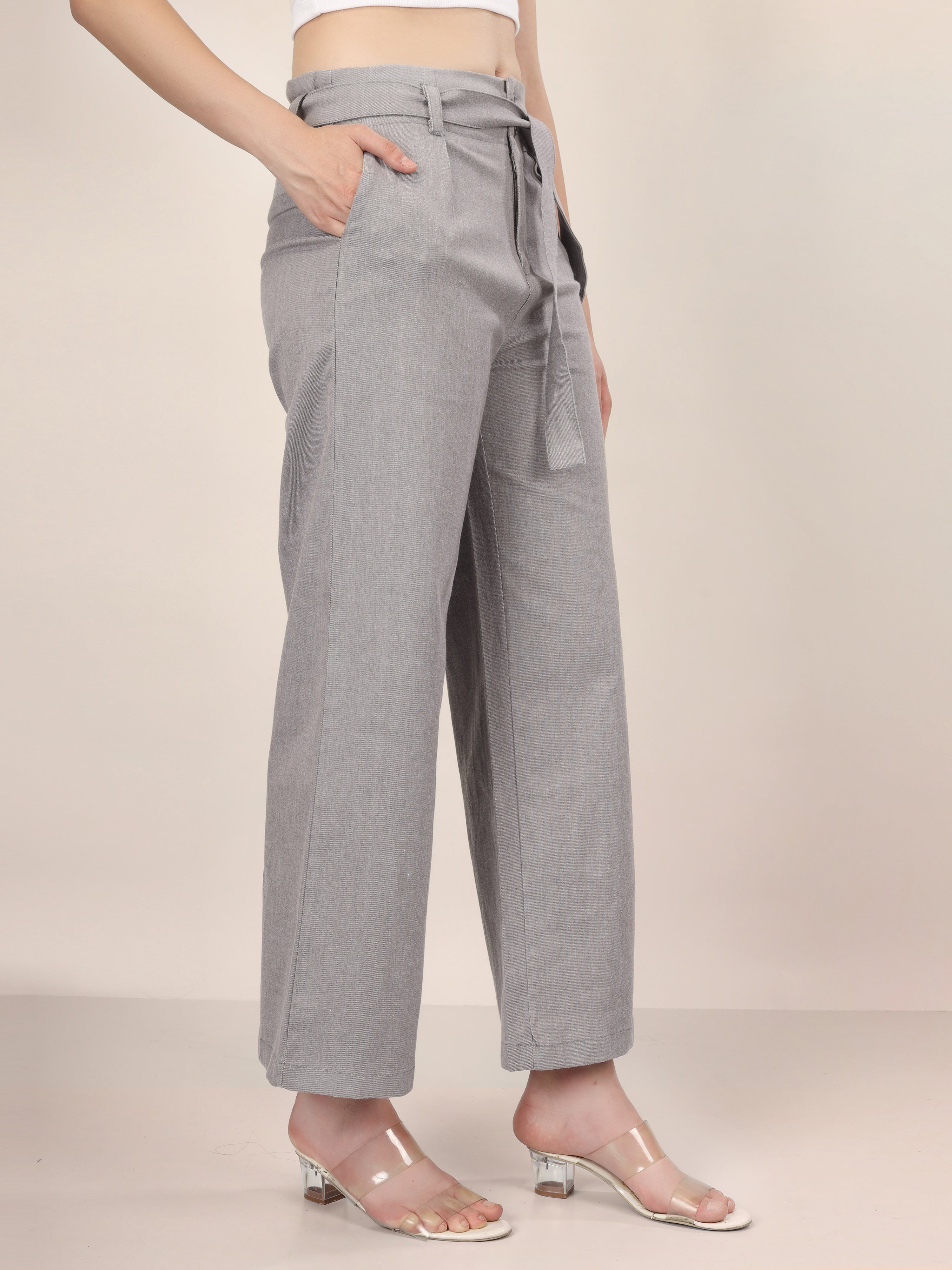 GREY DENIM STRAIGHT PANTS