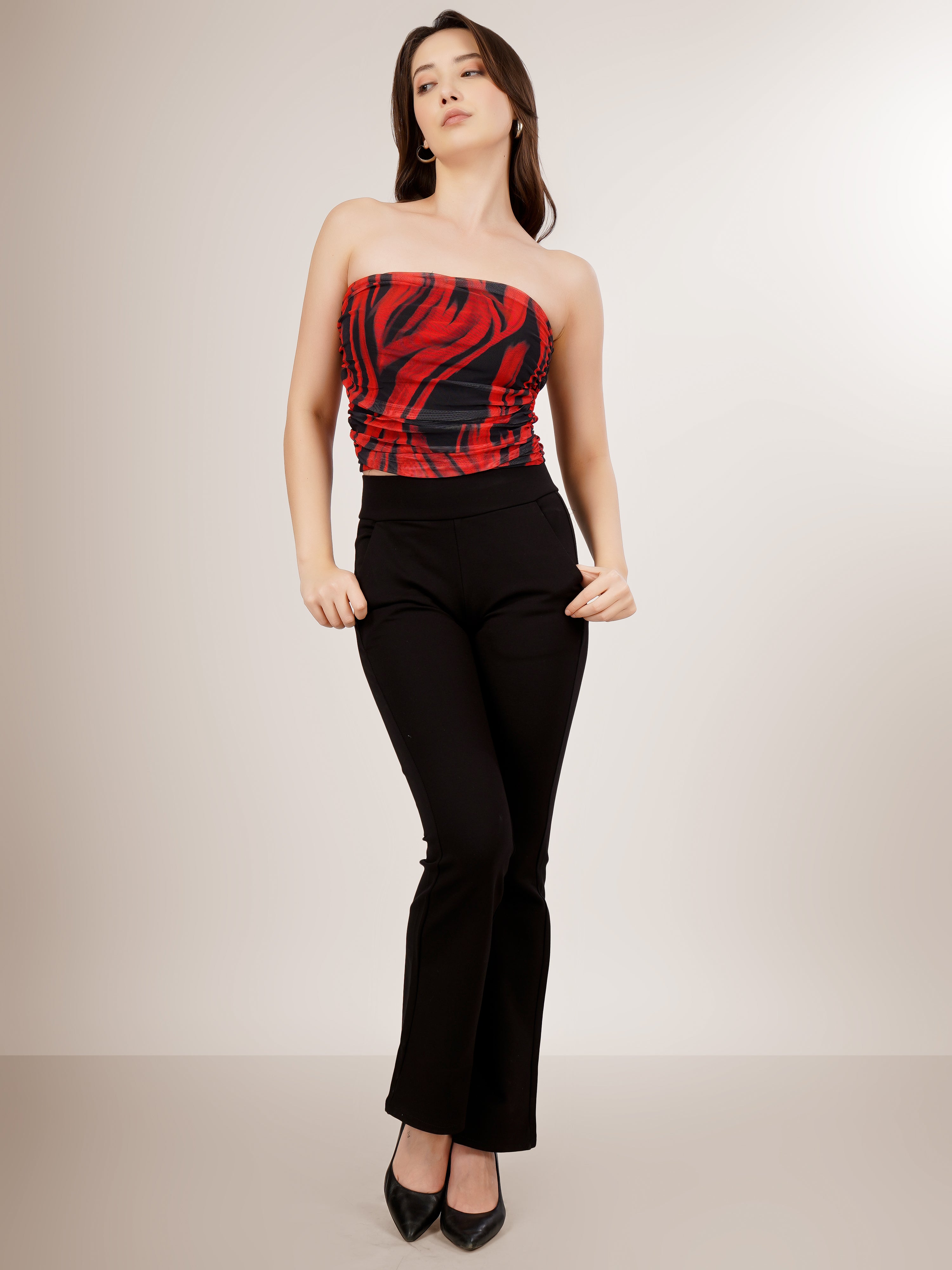 PRINTED TUBE CROPPED TOP