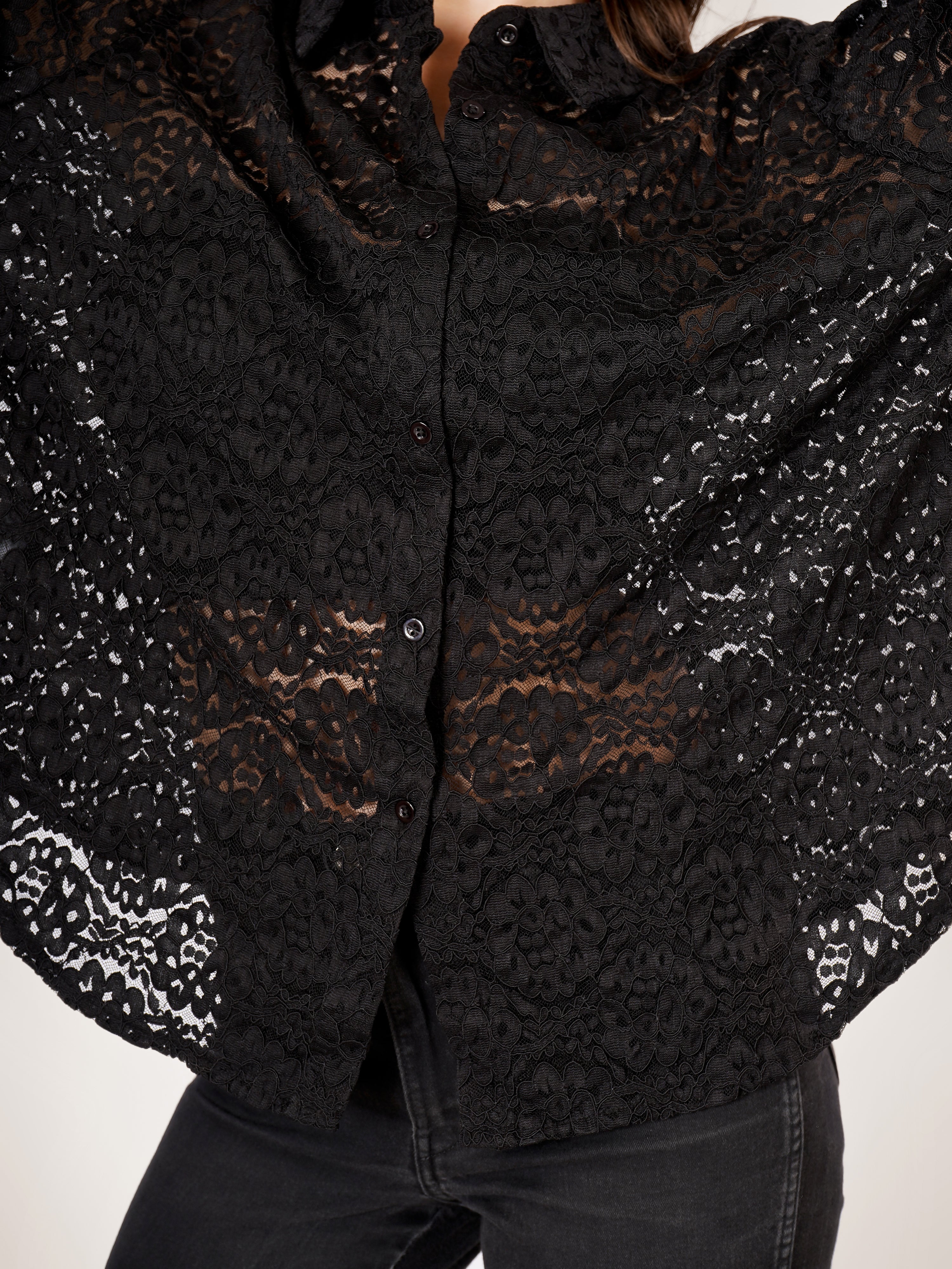 DETAILED CROCHET OPEN SHIRT & TUBE