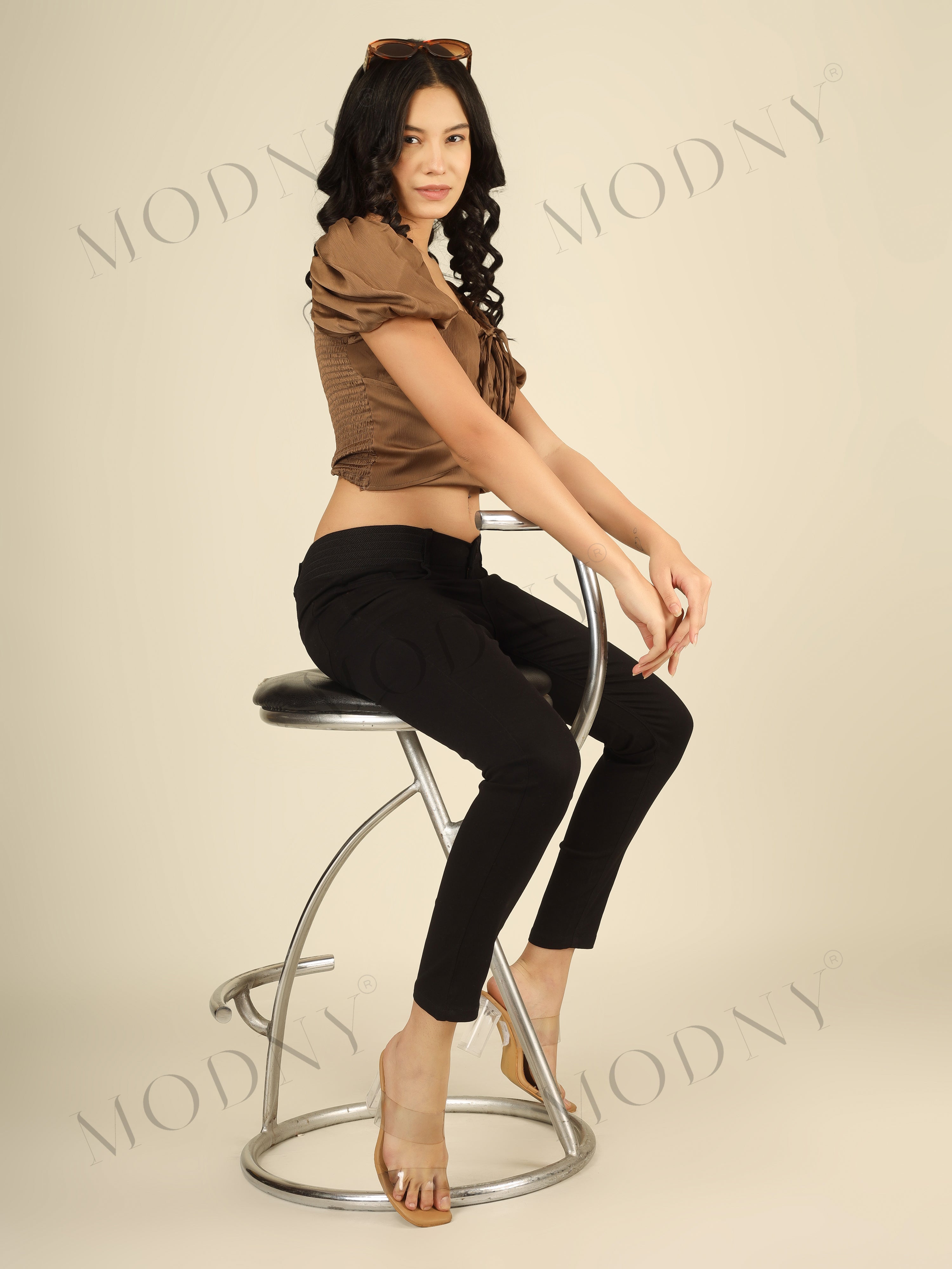 Contour Curve Denim Black Jeans