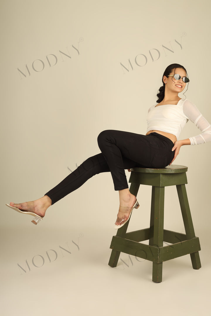 SQUARE NECK POWER NET CROP TOP