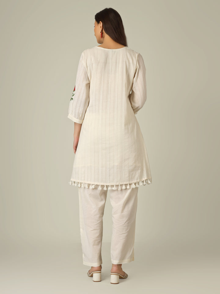 EMBROIDERED MEADOW CO-ORD SET