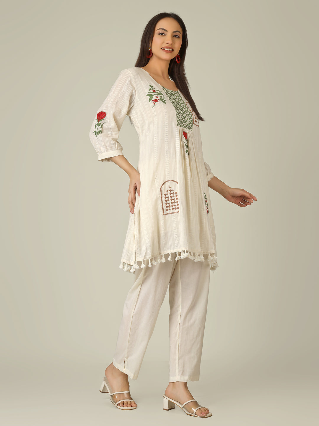 EMBROIDERED MEADOW CO-ORD SET