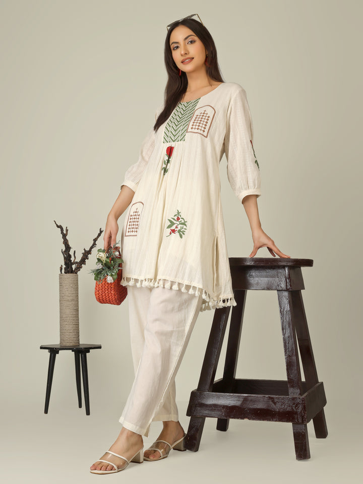 EMBROIDERED MEADOW CO-ORD SET