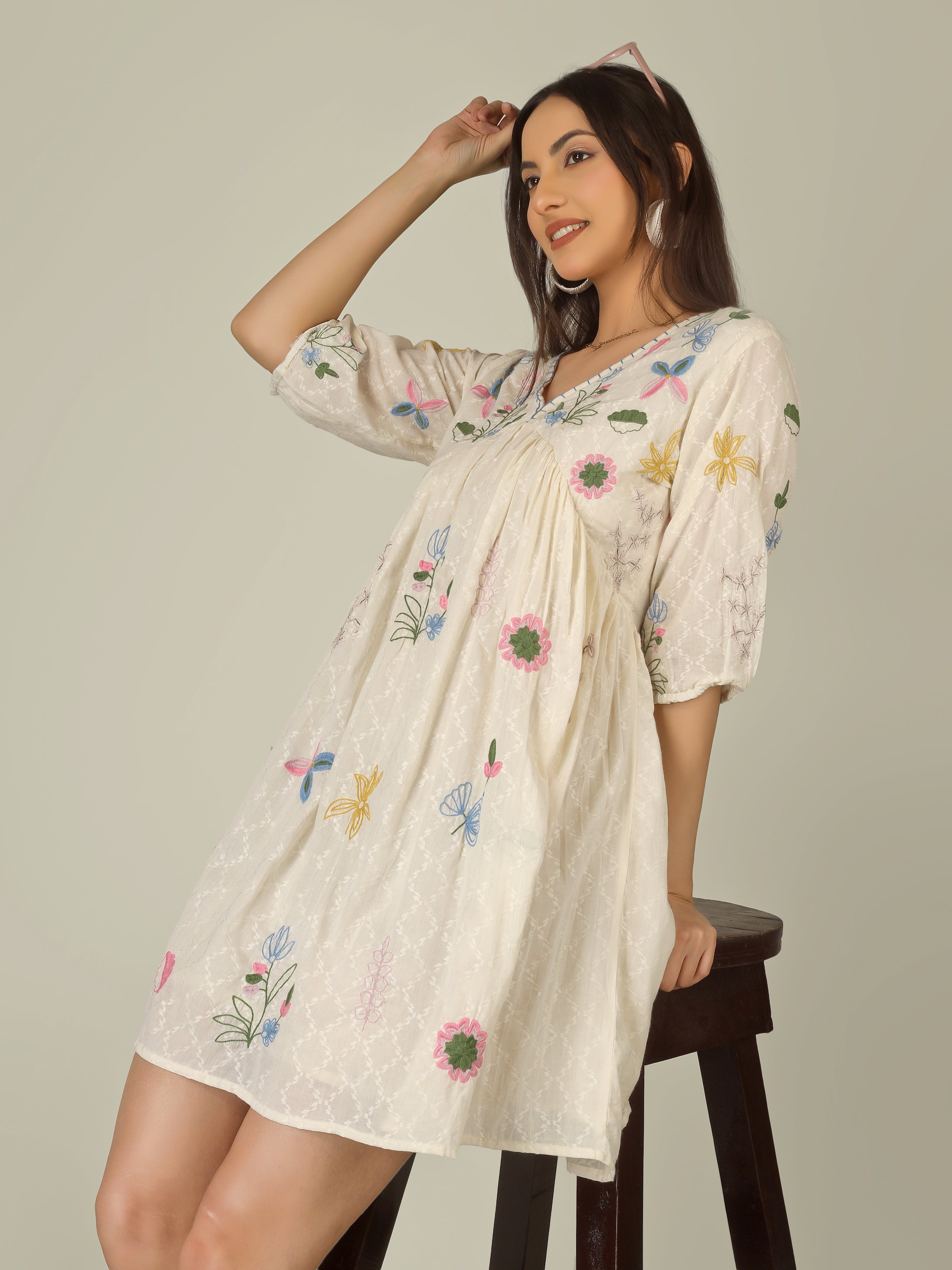 BOHO FLORAL PLEATED TUNIC