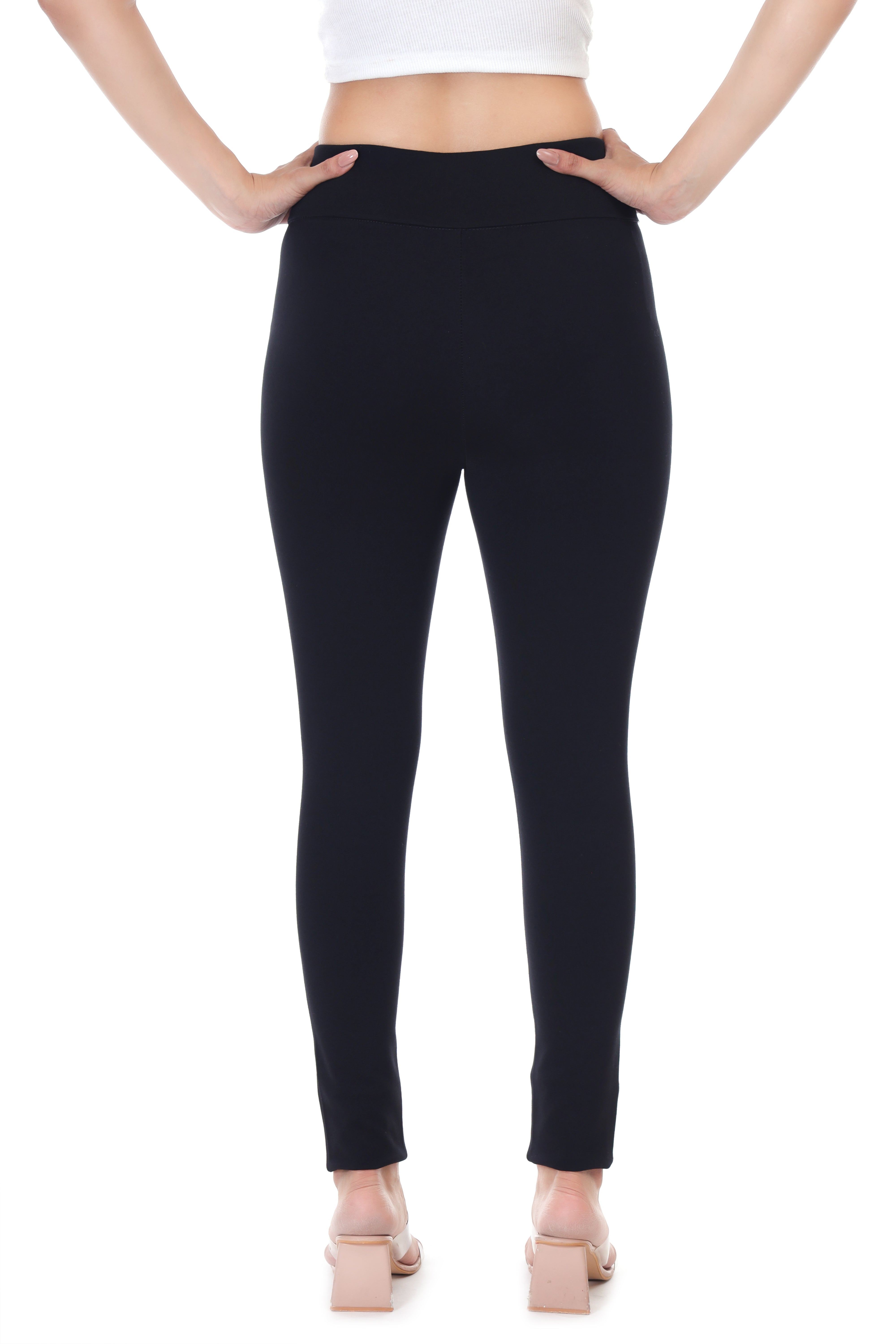 BUTTONED GRACE BELTED BLACK JEGGING