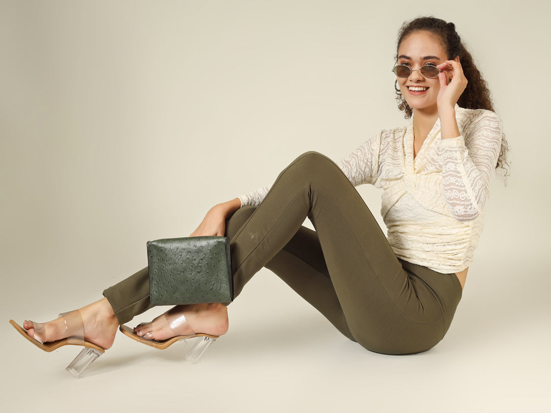 CROCHET KNOT WRAPPED TOP