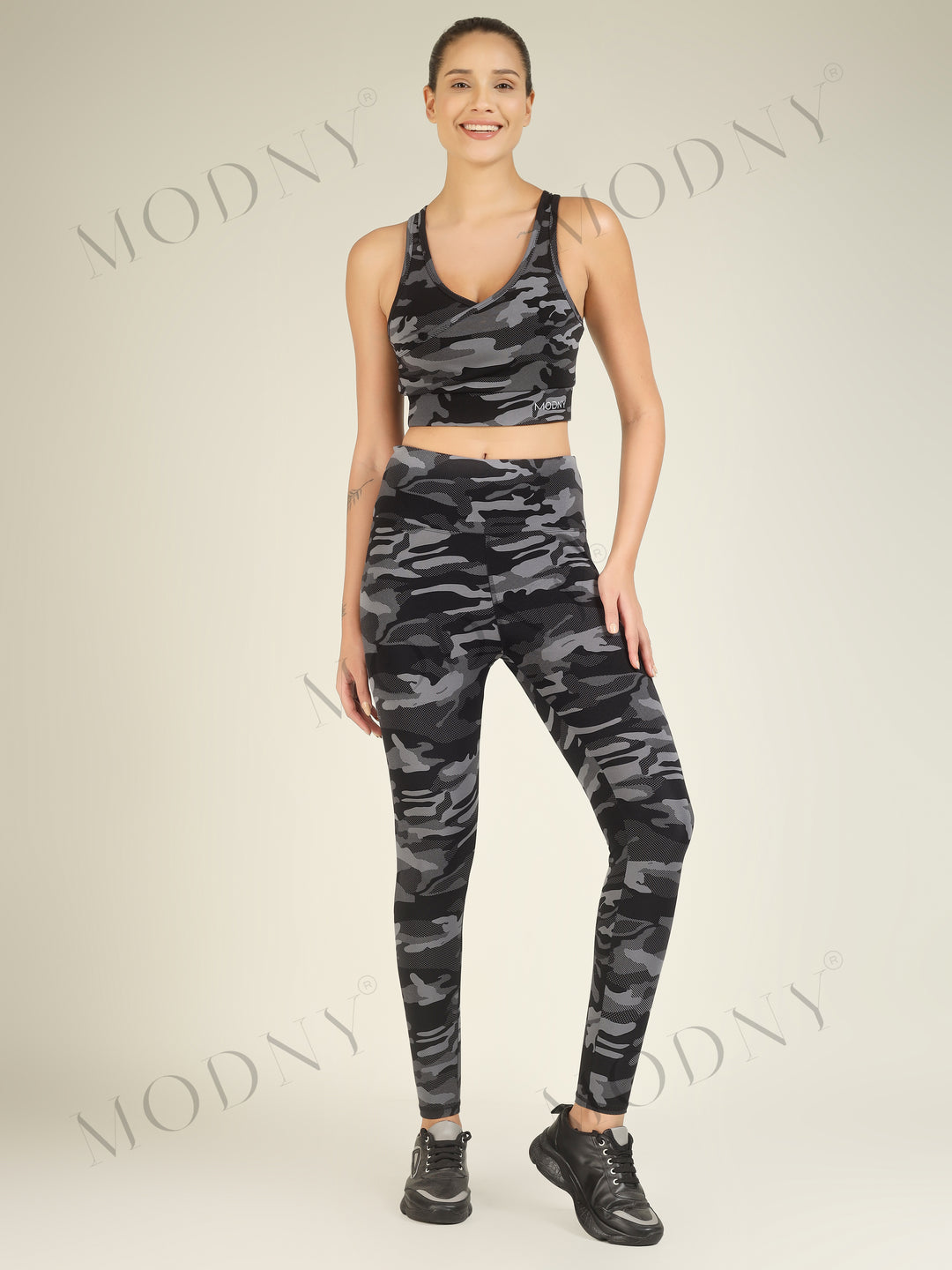 MODNY URBAN STEALTH CAMO SPORTS WEAR