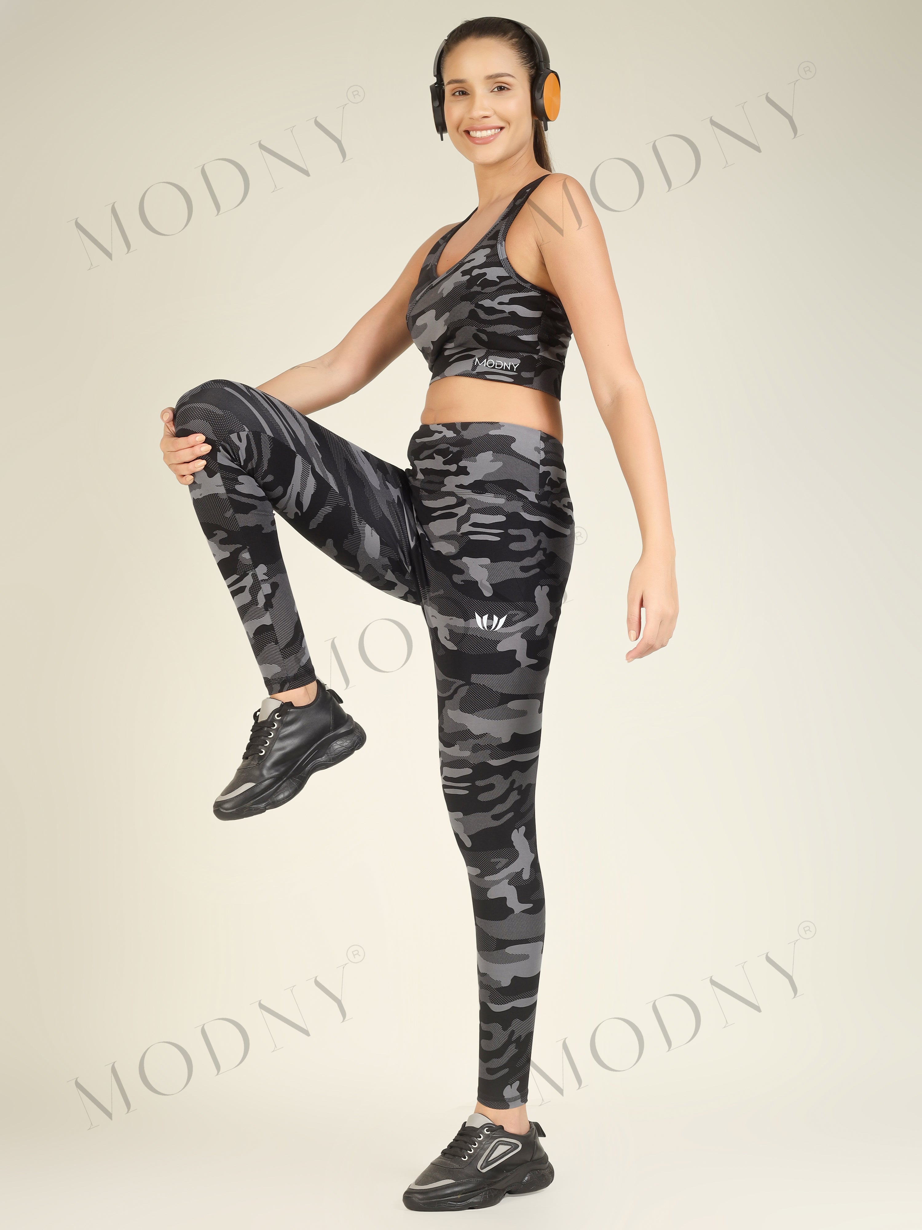 MODNY URBAN STEALTH CAMO SPORTS WEAR