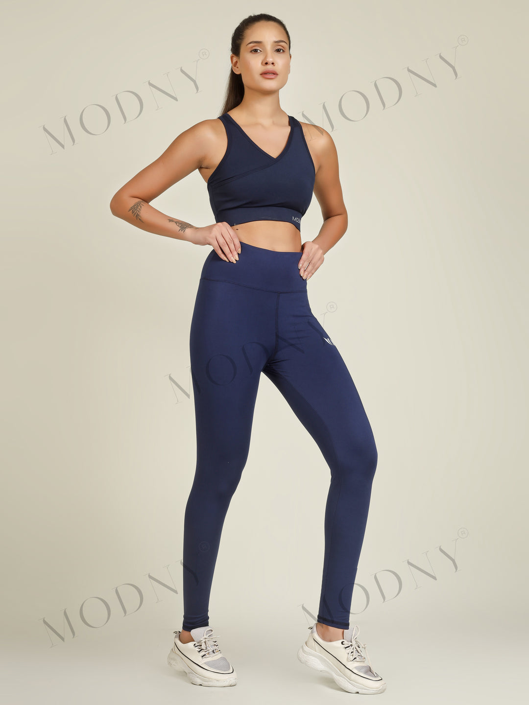 MODNY SCULPT & SUPPORT SPORTS WEAR