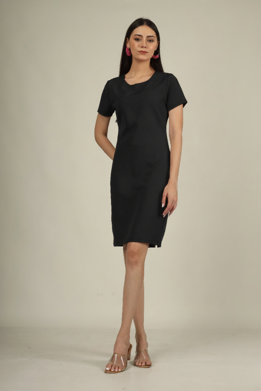 CLASSIC ROUND NECK TIMELESS FORMAL DRESS